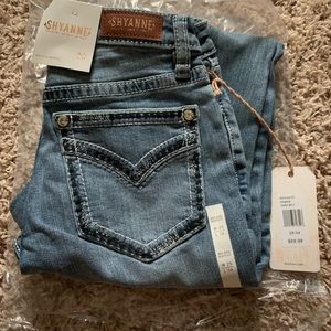 Shyanne jeans size 25/34.